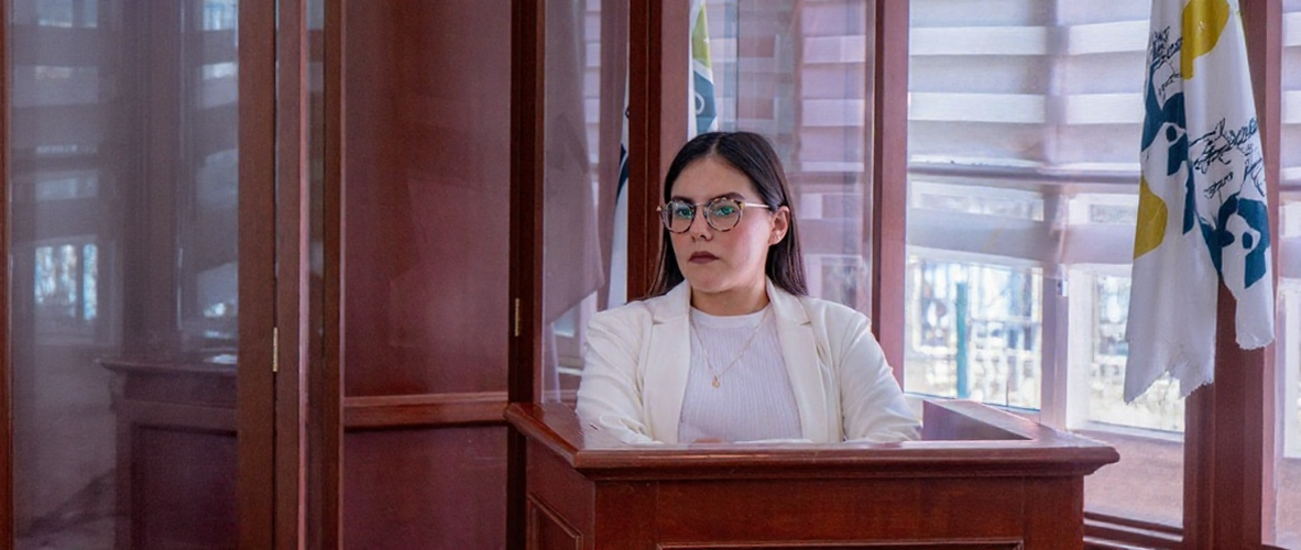 Cómo un estudiante de Derecho vive la práctica profesional desde el aula en la UCG