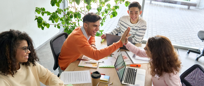 Cómo prepararte para el éxito desde el primer día de universidad: 7 tips para nuevos estudiantes